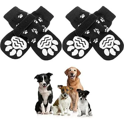 Coup de cœur | Chaussures et chaussettes pour chien, imperméables, pour l‘intérieur et l‘extérieur - noires - taille M (lot de 4)